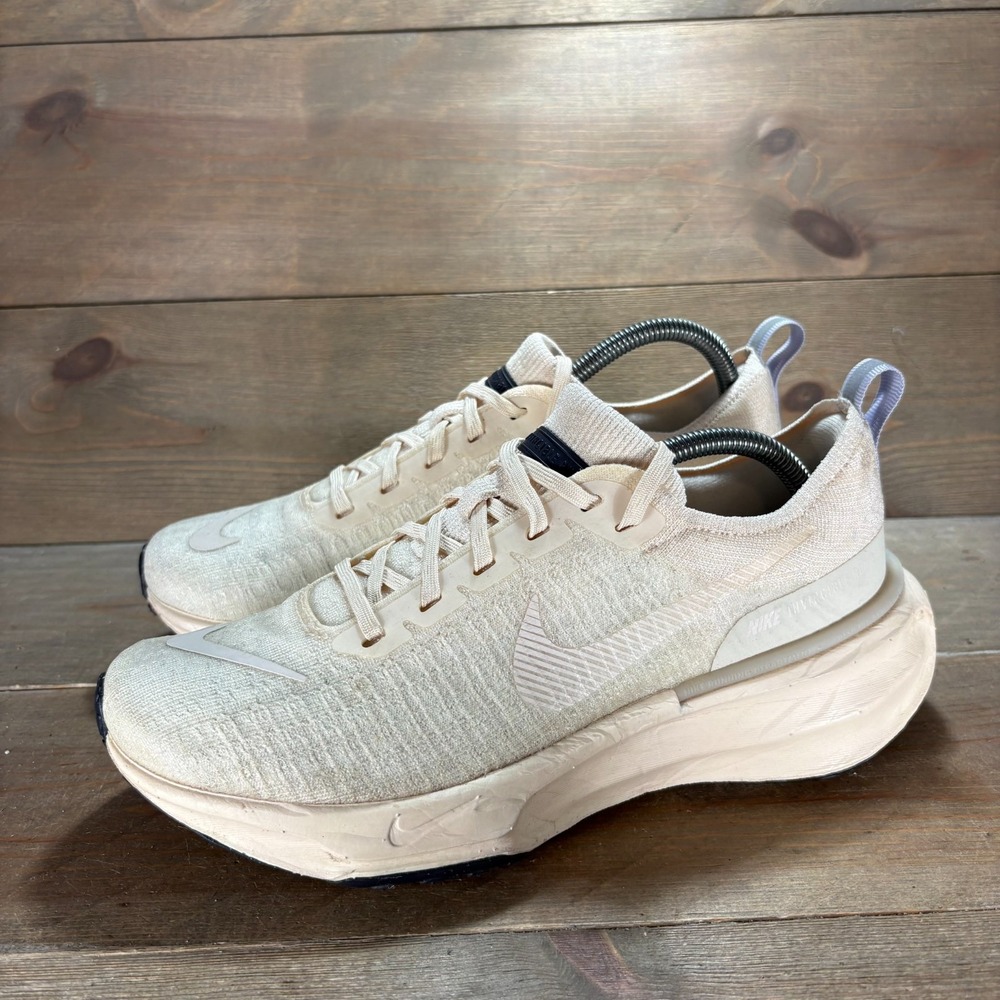 Nike ZoomX Invincible Run 3 Mens size 7.5 shoes Cream Flyknit running shoes